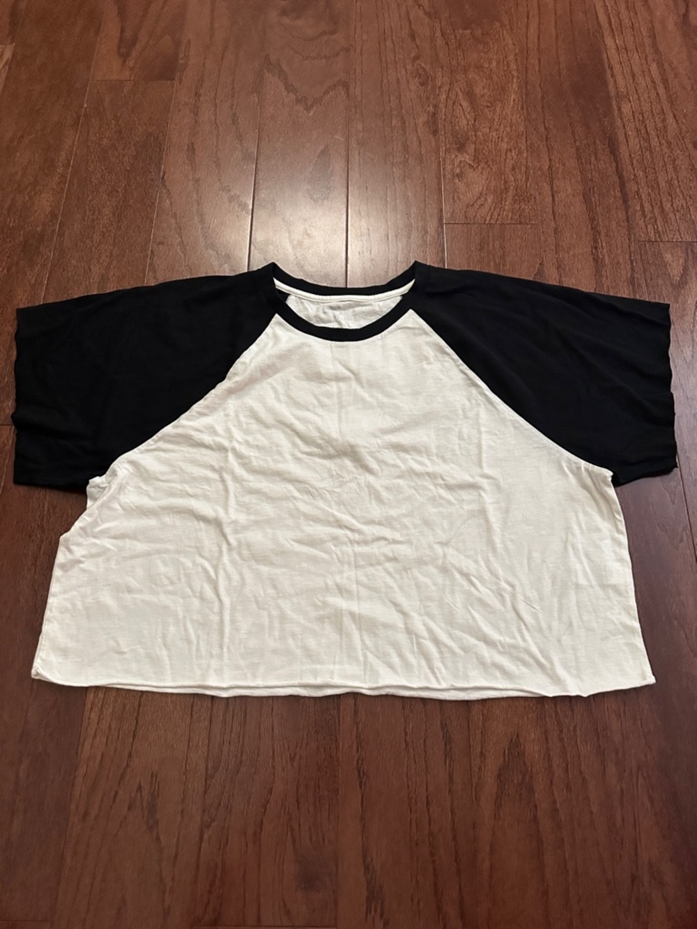 aerie Black and White Raglan Tee